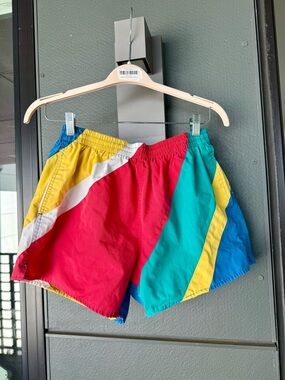 Vintage Colorblock Elastic Waist Shorts